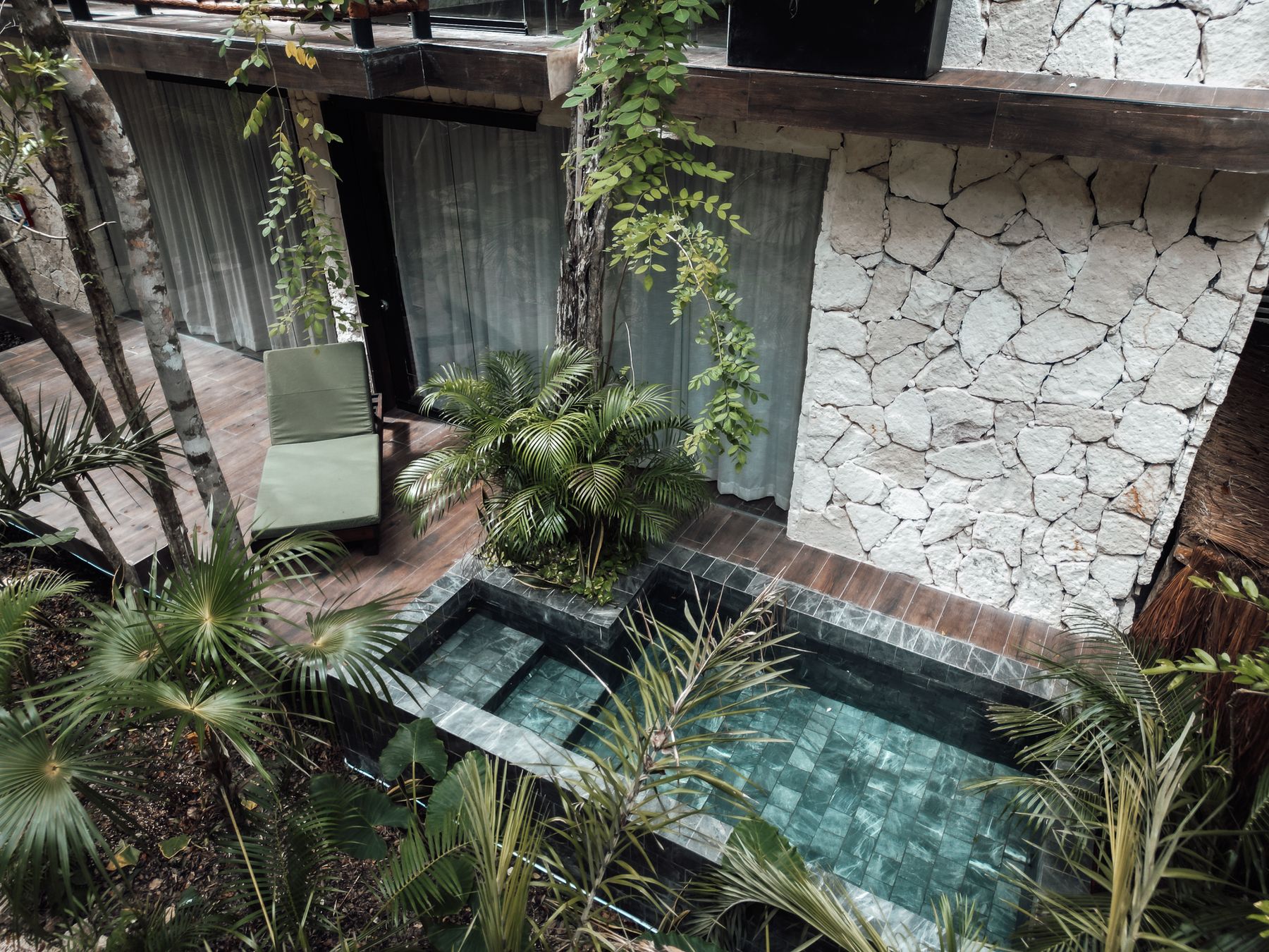 Private plunge pool